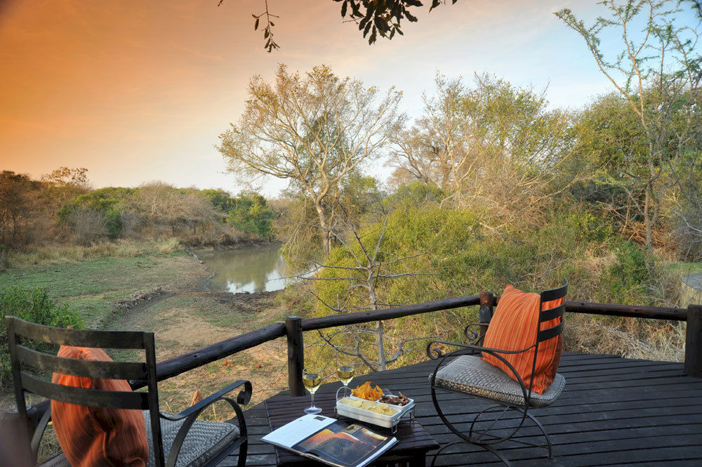 Waterbuck Game Lodge 쏜부시 게임 리저브 외부 사진